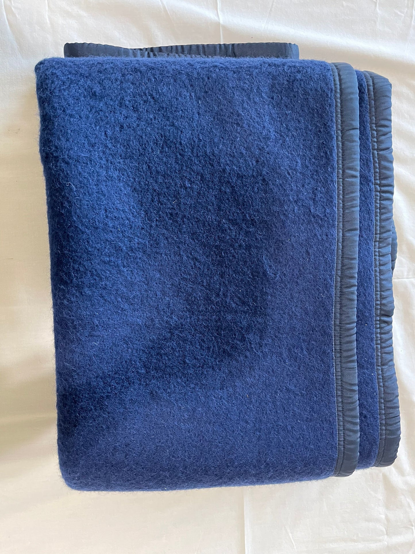 Chinese Military Extreme Cold weather heavy weight blanket navy/ Royal blue New Mint Condition.