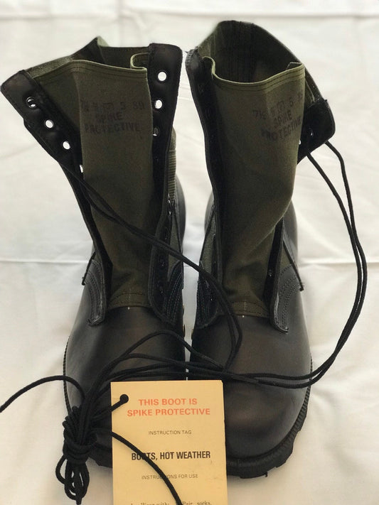 Genuine US military vintage Vietnam Spike Protective jungle boots 7 Wide and 71/2 Wide , New.