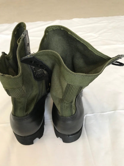 Genuine US military vintage Vietnam Spike Protective jungle boots 7 Wide and 71/2 Wide , New.