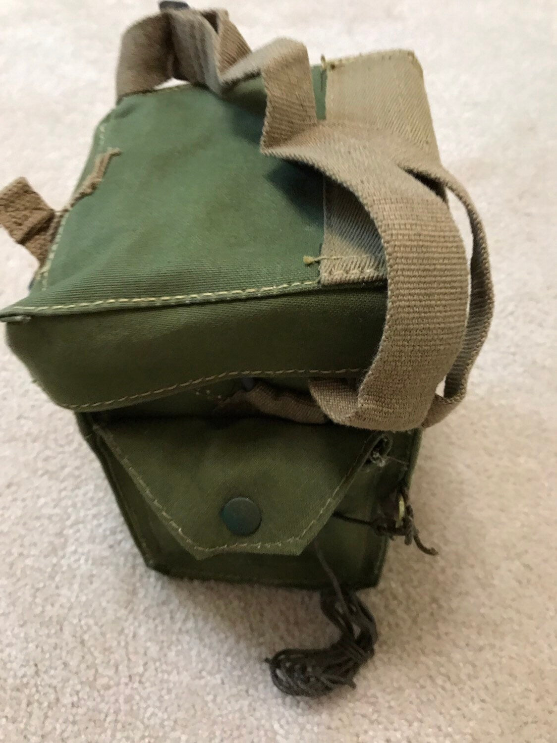WW ll Genuine British Army Shoulder bag haver sack green