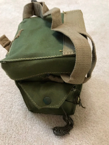 WW ll Genuine British Army Shoulder bag haver sack green