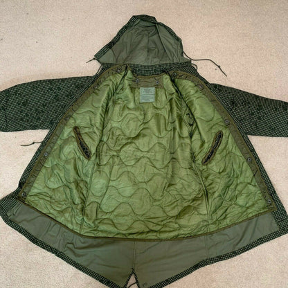 USGI  Small OD Night Desert Camo Parka with Small Liner