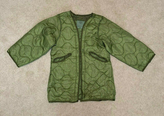 USGI Night Desert Parka Cold Weather Liner Size  Small and Medium.