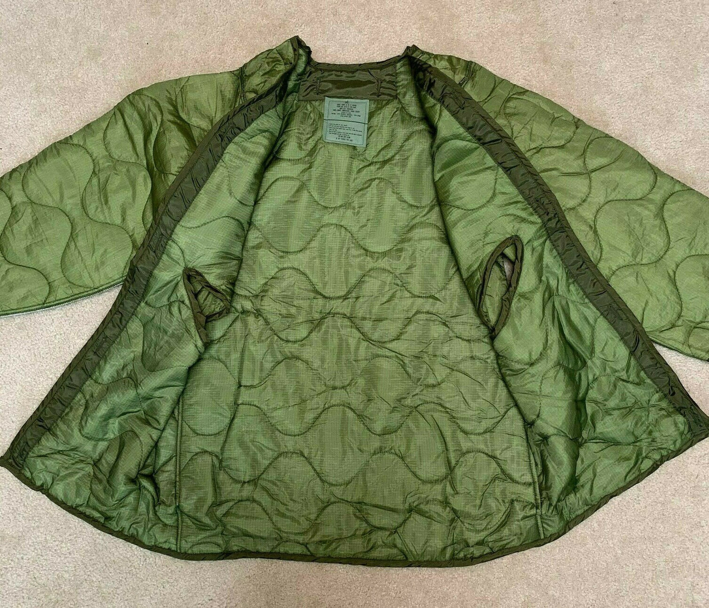 USGI Night Desert Parka Cold Weather Liner Size  Small and Medium.