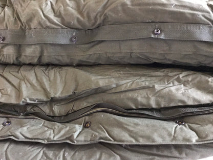 Brand new genuine US military extreme cold weather sleeping bag OD green vintage 1984.
