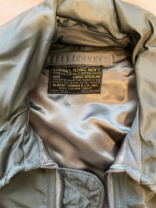 Pre Vietnam dated 1960 USAF CWU-1P Insulated flight Coveralls Large Regular New in mint condition.
