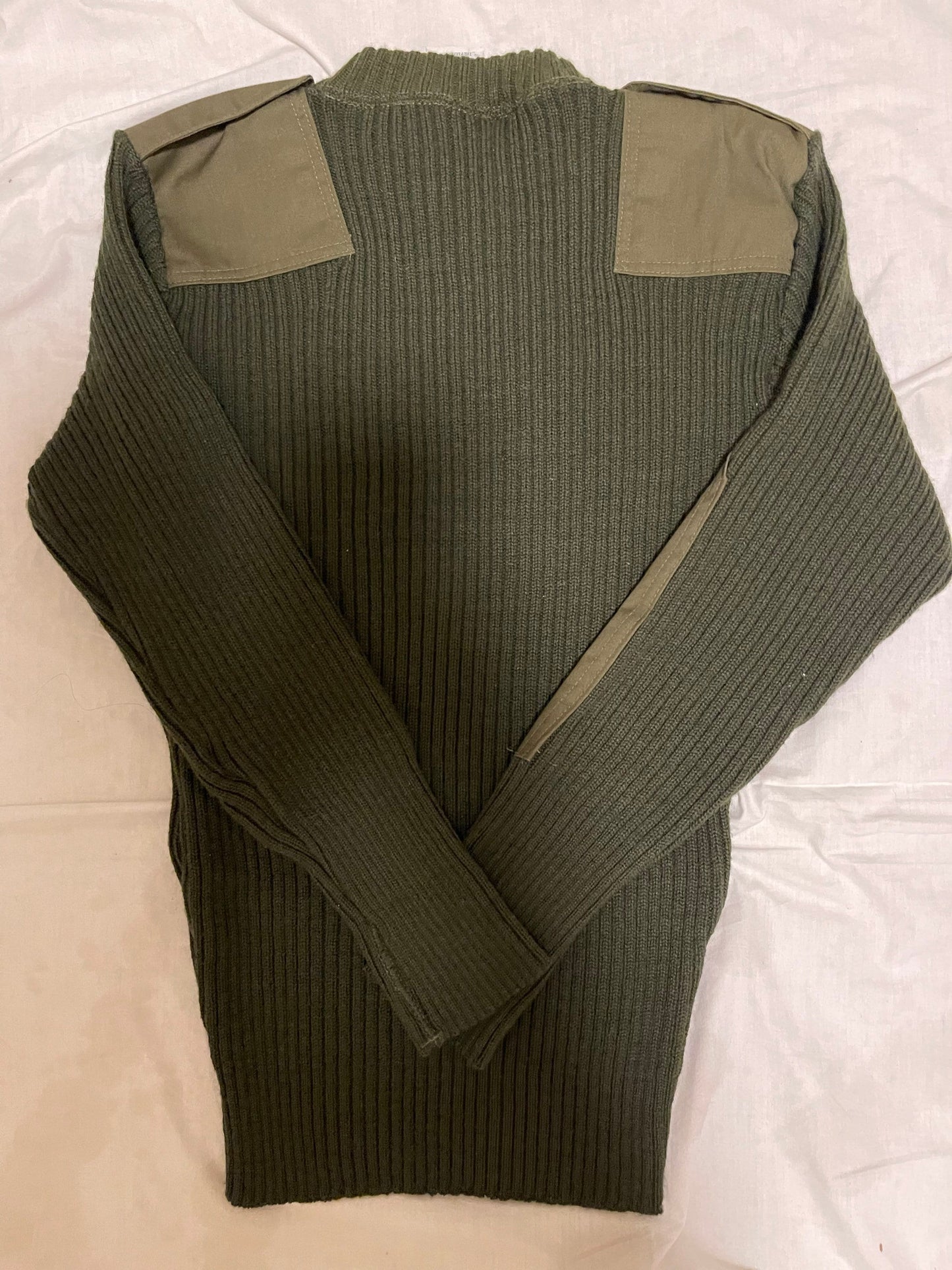 Genuine US Army Olive green Vintage 100% virgin wool Commando Sweater New