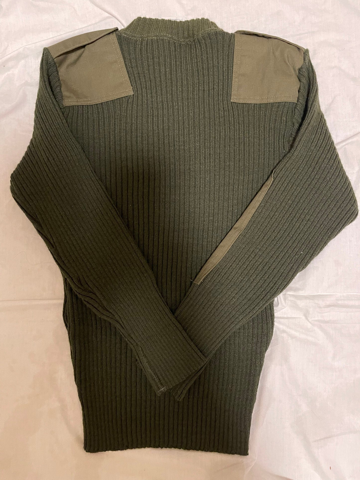 Genuine US Army Olive green Vintage 100% virgin wool Commando Sweater New