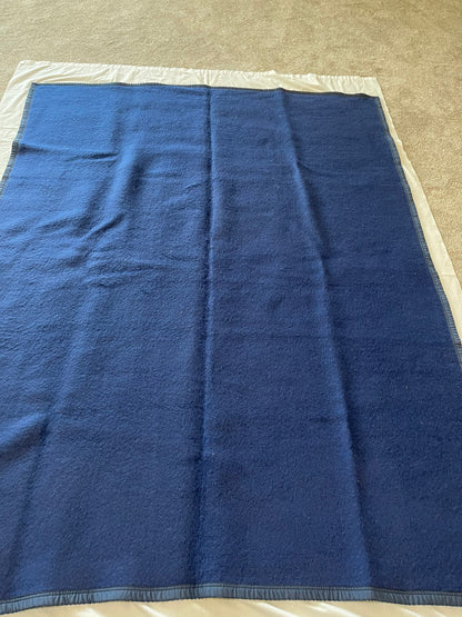 Chinese Military Extreme Cold weather heavy weight blanket navy/ Royal blue New Mint Condition.