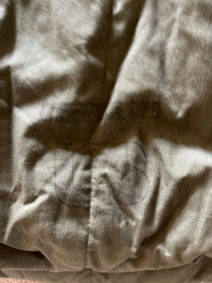Genuine US military extreme cold weather sleeping bag OD green vintage 1984