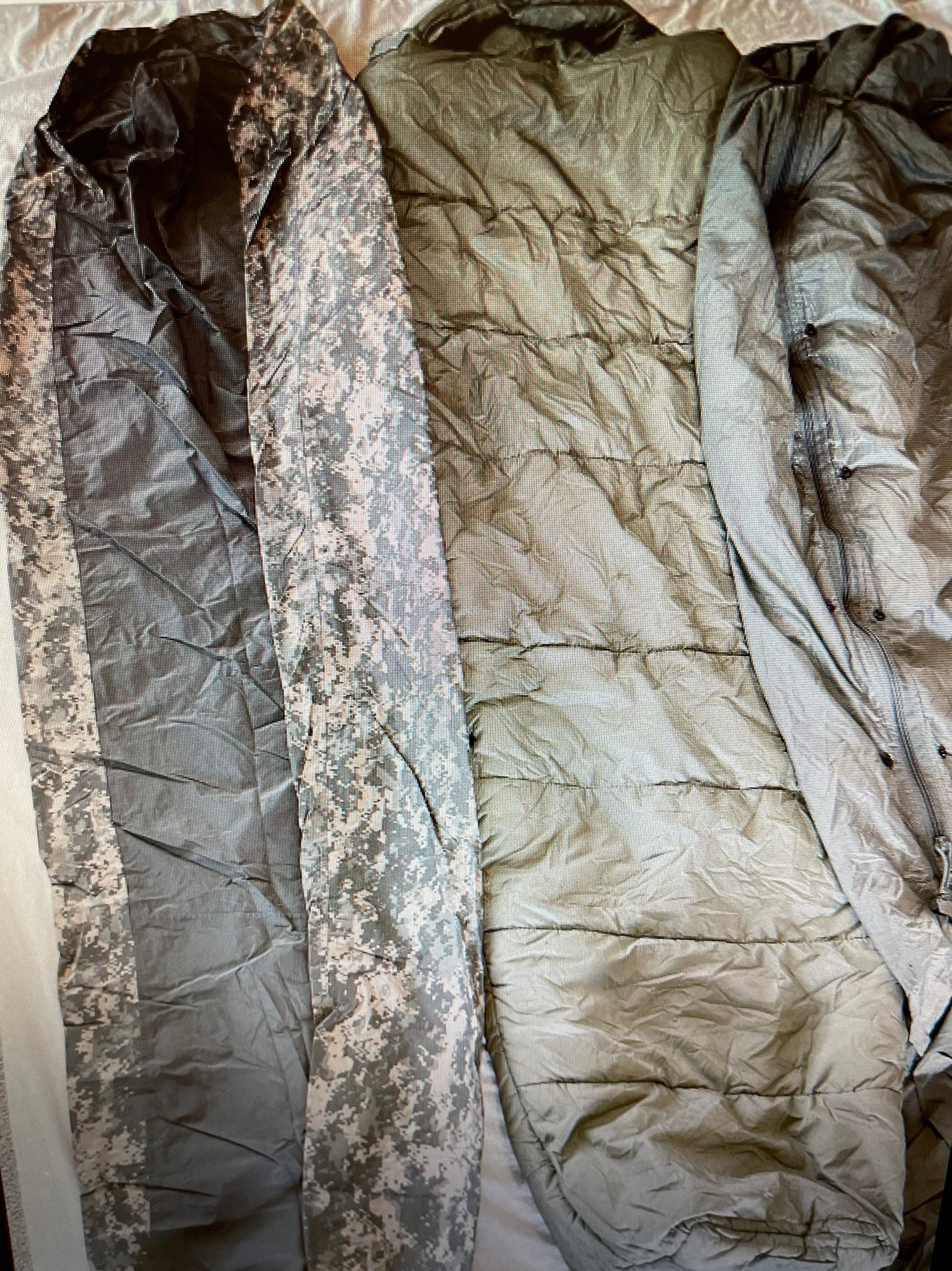Genuine US Gi Acu digital gortex Modular Sleep system complete 5 pcs. Camping , Outdoor recreation.