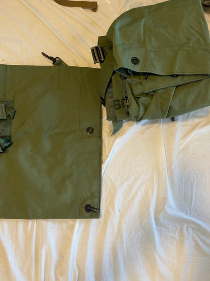 Genuine US GI Cordura Nylon duffle bag/ Sea bag / back packing luggage and outdoor recreation.