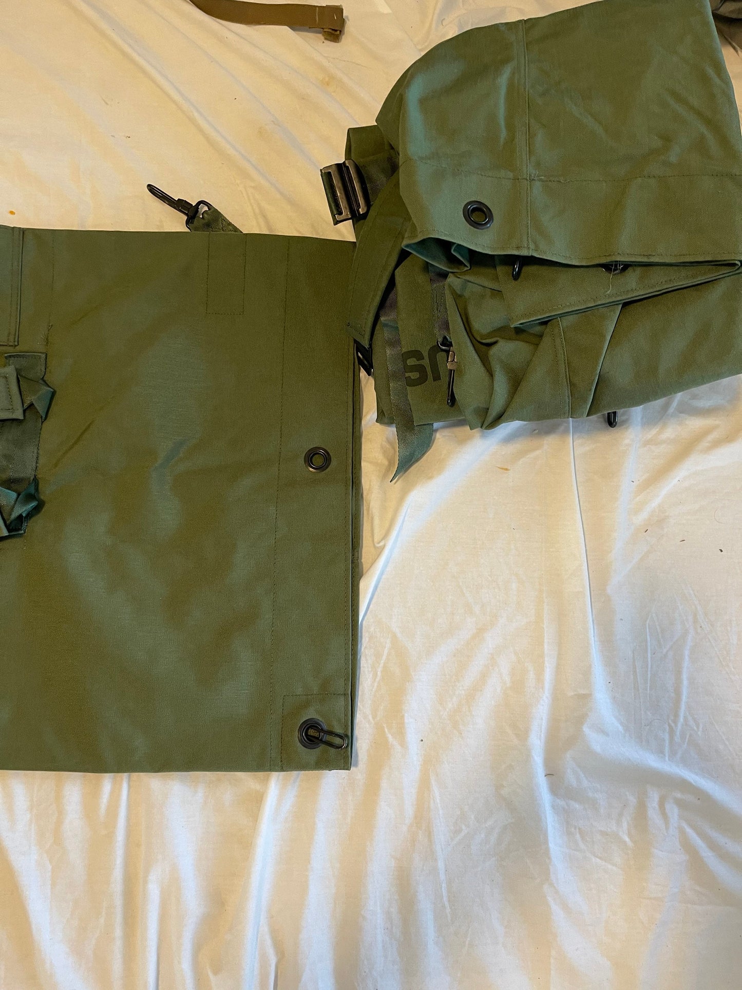 Genuine US GI Nylon Cordura duffle bag/ Sea bag, Camping, backpacking and Sport.