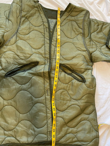 USGI Night Desert Parka Cold Weather Liner Size  Small and Medium.