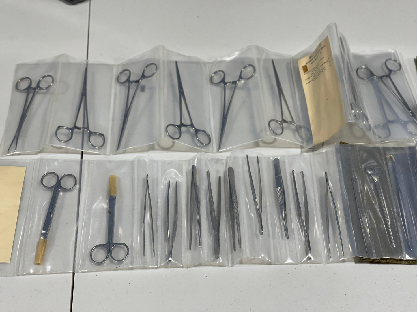 Genuine Czech military vintage medical surgical 27 pcs.kit rare collectible in mint condition dated between 1979 and 1982.