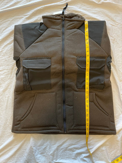 Genuine US Military Vintage Bear suit fleece jacket cold weather ECWCS Brown brand new Large.