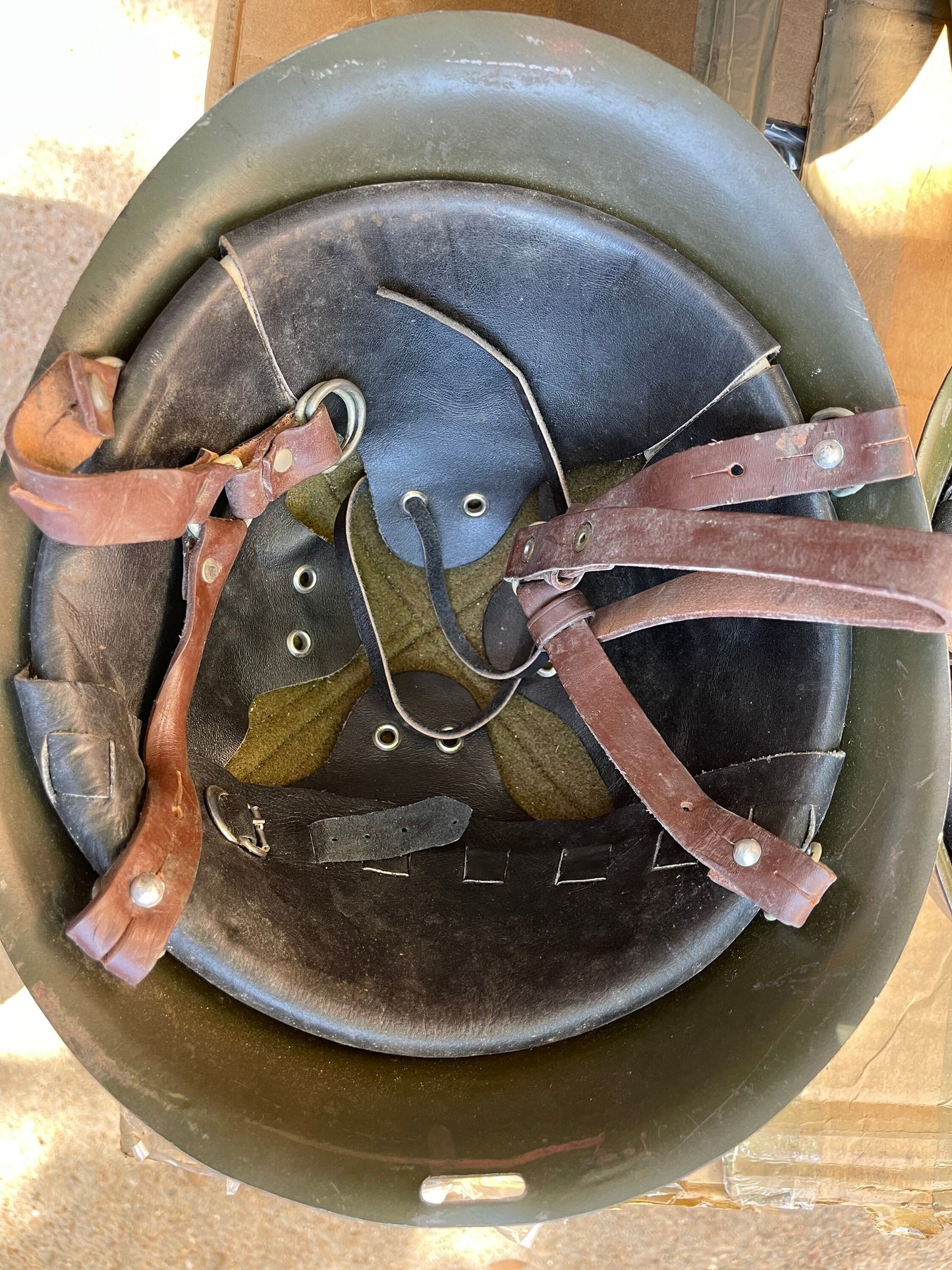 Romanian Military Vintage Surplus M73/80 Steel Helmet W/ Leather Liner Chin Straps