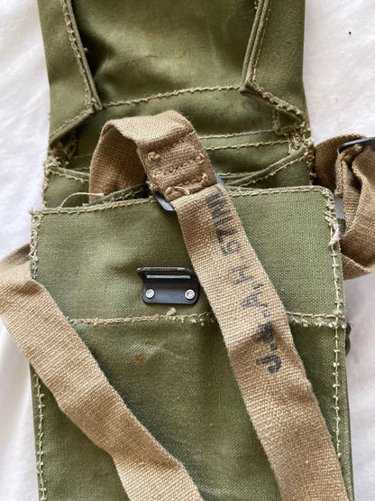 WW ll Genuine British Army Shoulder bag haver sack green