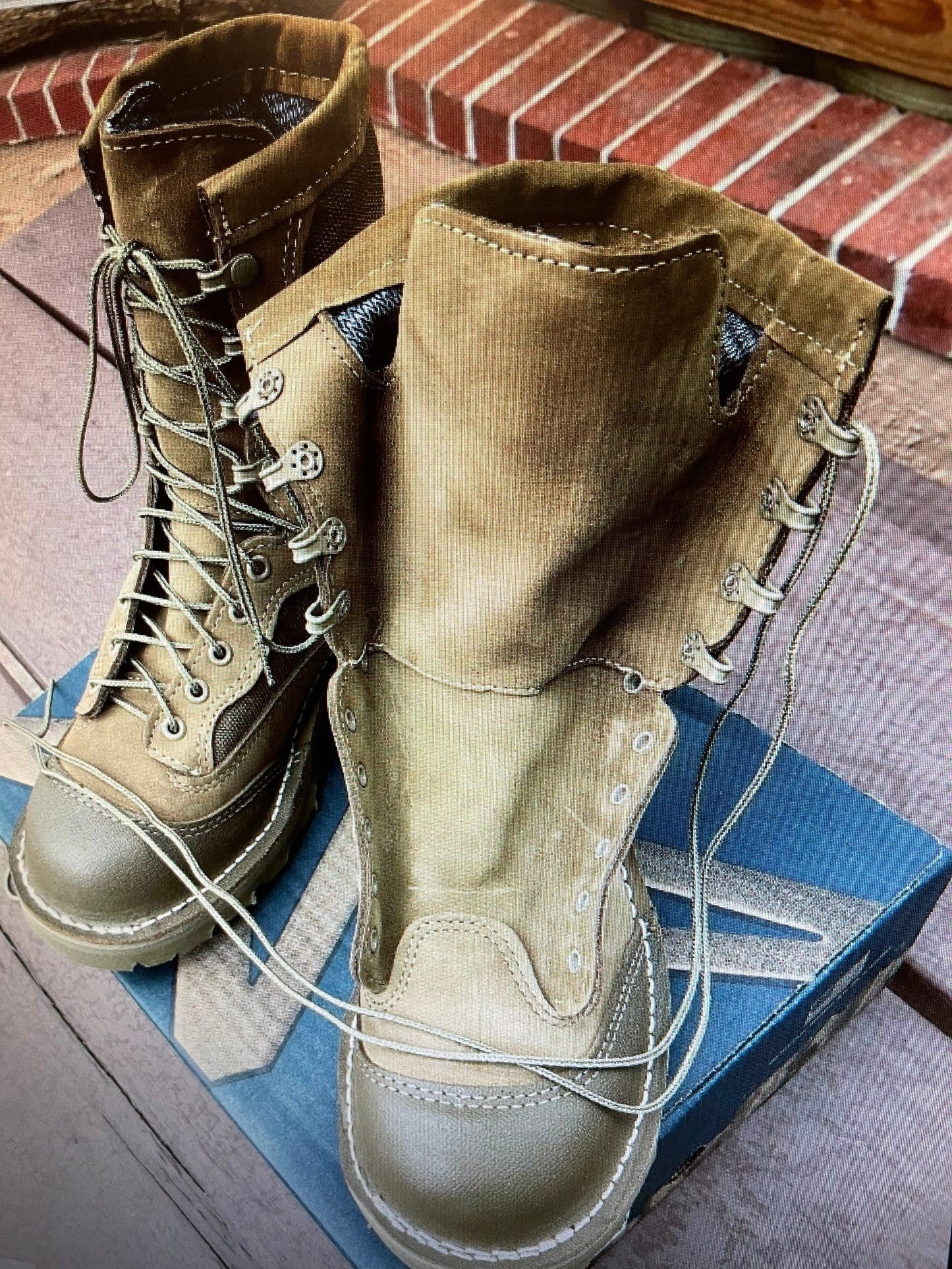 US  military Wellco E163 USMC RAT Temperate weather combat boots assorted sizes New.