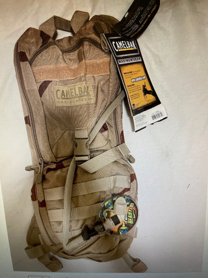US military Camelbak Ambush 100 OZ. 3 Liters Hydration system, Hiking hunting sports and outdoor activities.