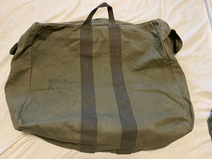 Genuine US Military Air Force Vintage Flyers canvas Parachute Cargo Kit bag sage green with brass or Plastic  zipper.
