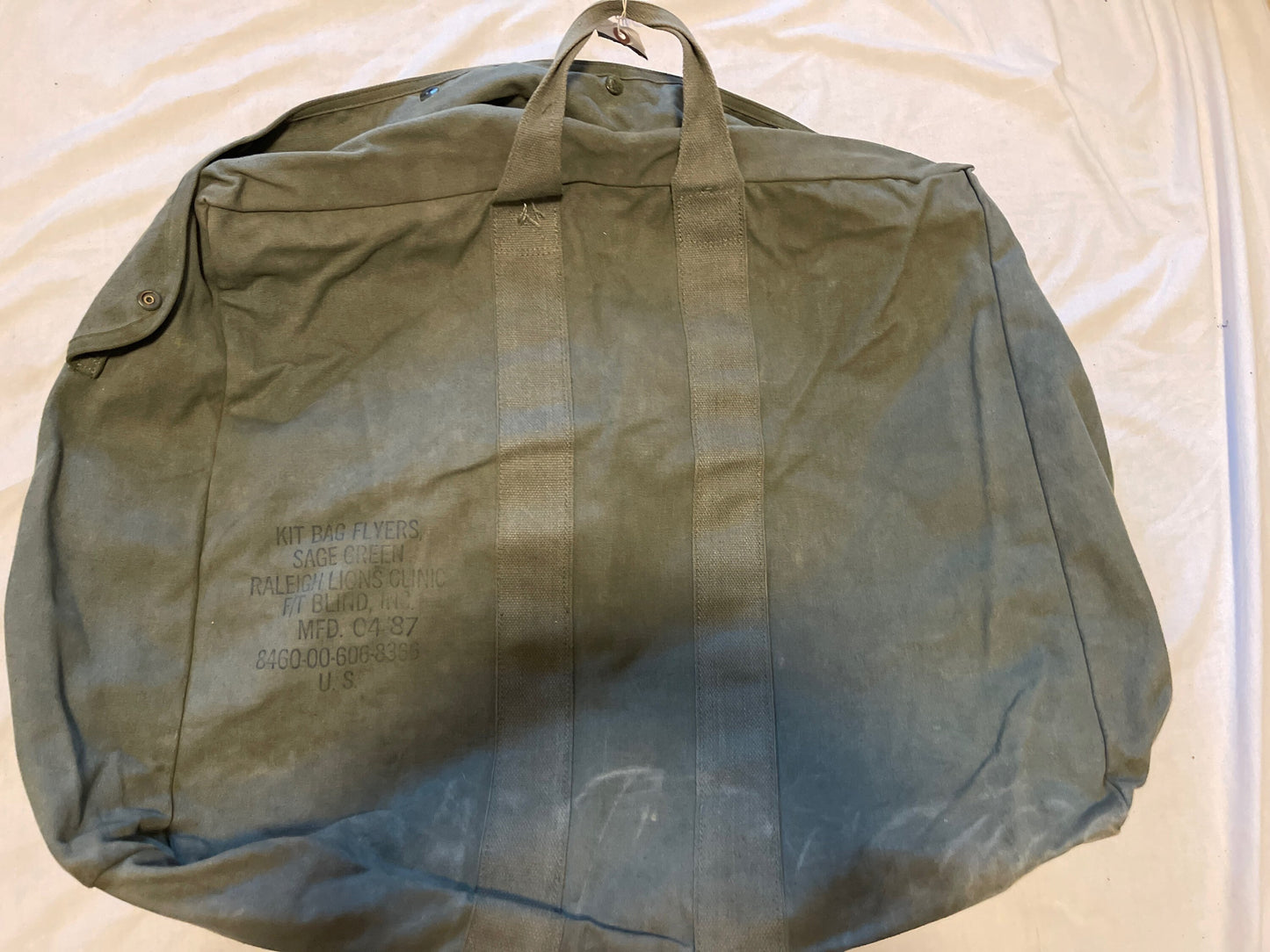 USAF Genuine Vintage heavy duty Canvas Sage green Flyers Kit Bag,Cargo bag .