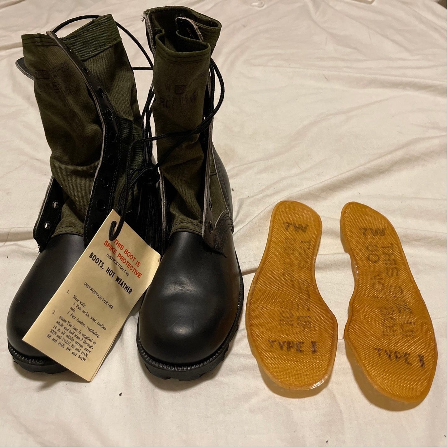Genuine US military vintage Vietnam Spike Protective jungle boots 7 Wide and 71/2 Wide , New.