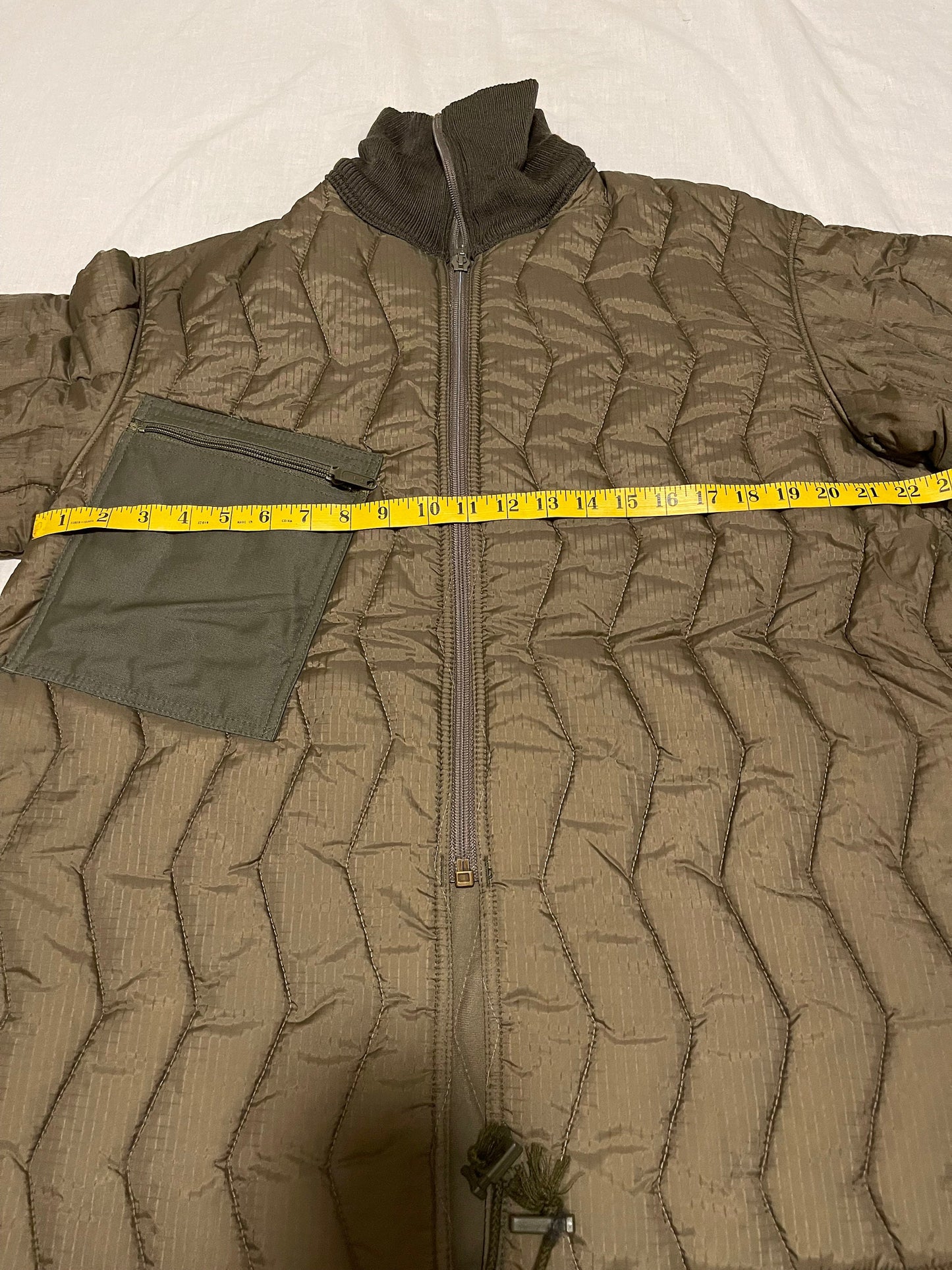Genuine Vintage German army field jacket parka quilt liner Military issue winter cold weather liner new