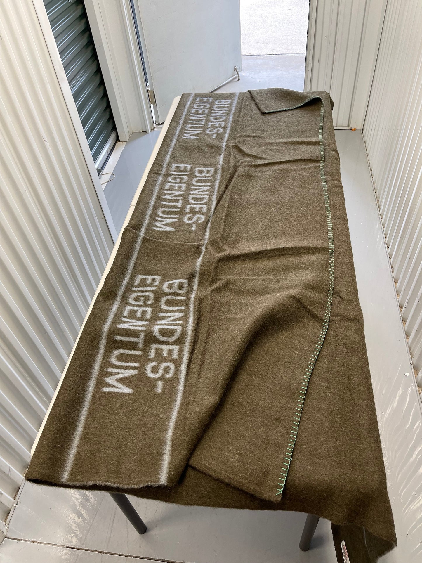 Genuine Vintage West German Army “Bundes- Eugenio” 100% Pure Wool Blanket New Mint.