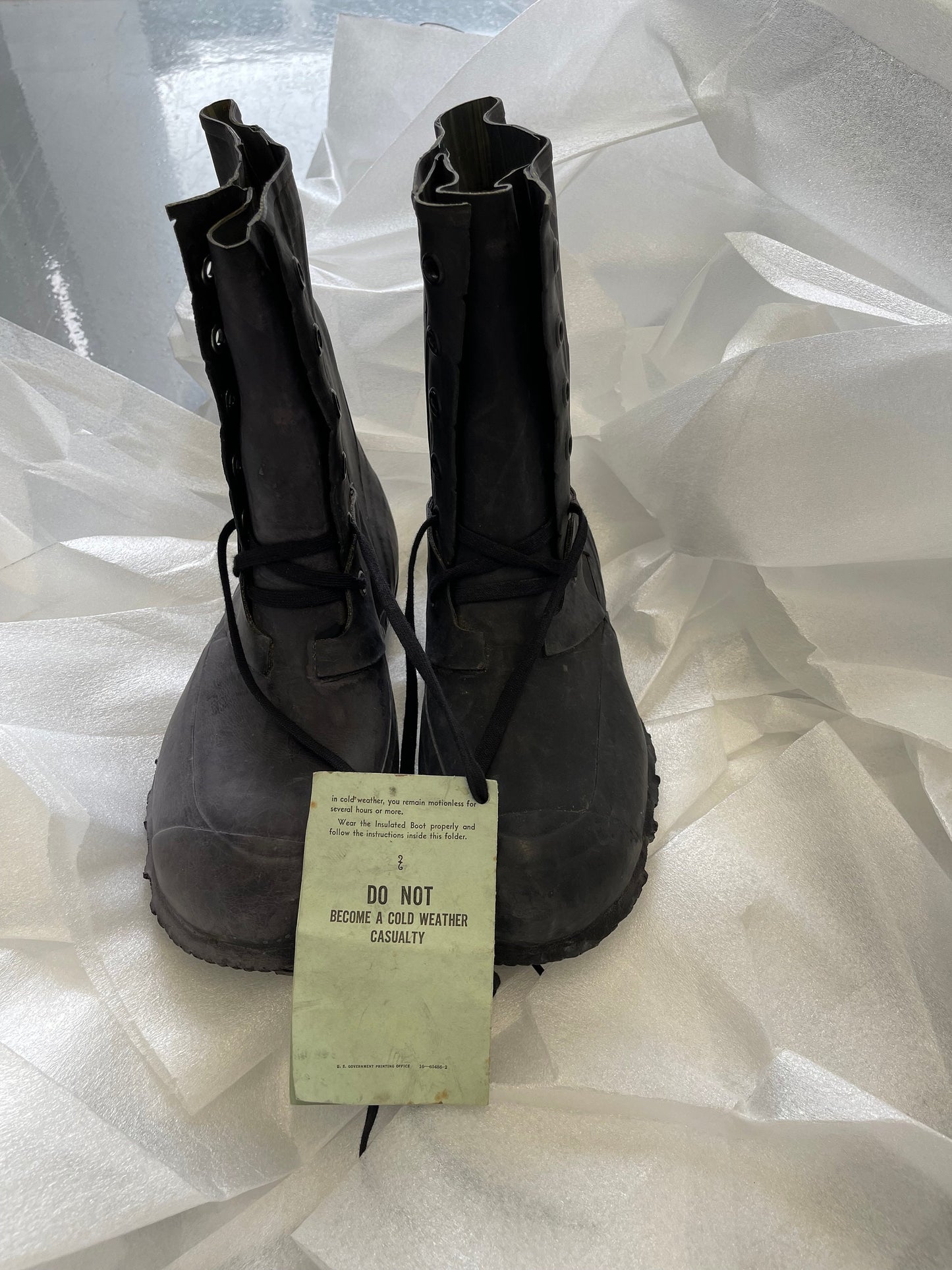 US Military extreme cold weather Micky mouse snow boots without valve