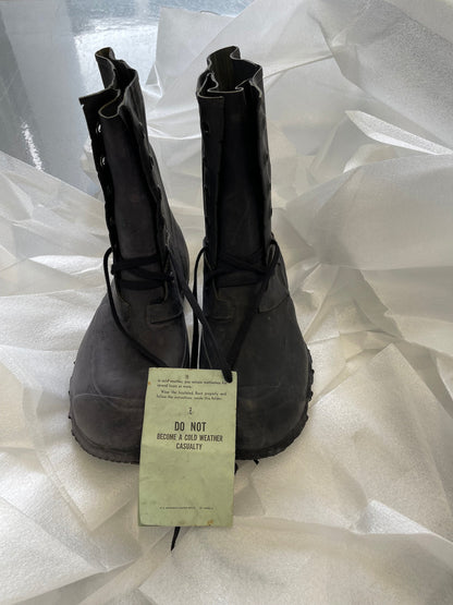 US Military extreme cold weather Micky mouse snow boots without valve