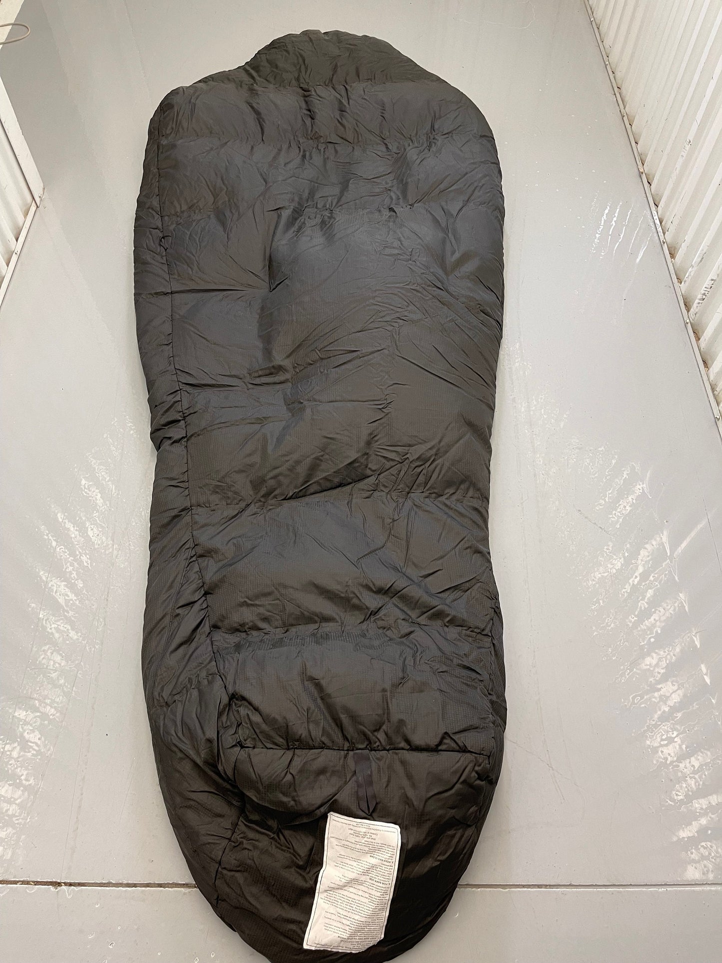 USMC US Marine Military Black Extreme Cold Weather Outer Sleeping Bag NSN:8465-01-608-7503, New .