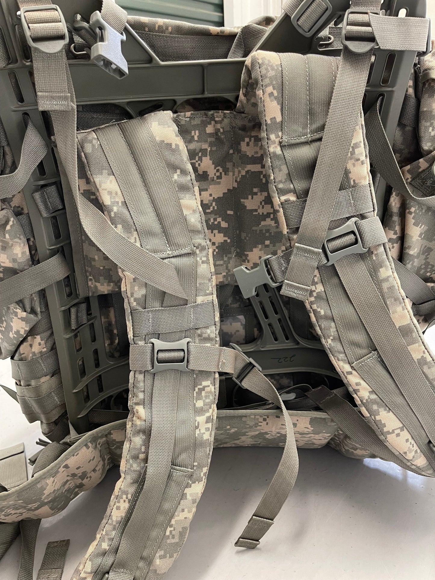 US Military Genuine Issue ACU digital Mollee  II Large Ruck Sack With Frame Complete with two Sustainment Pouches assembled, ready to go.