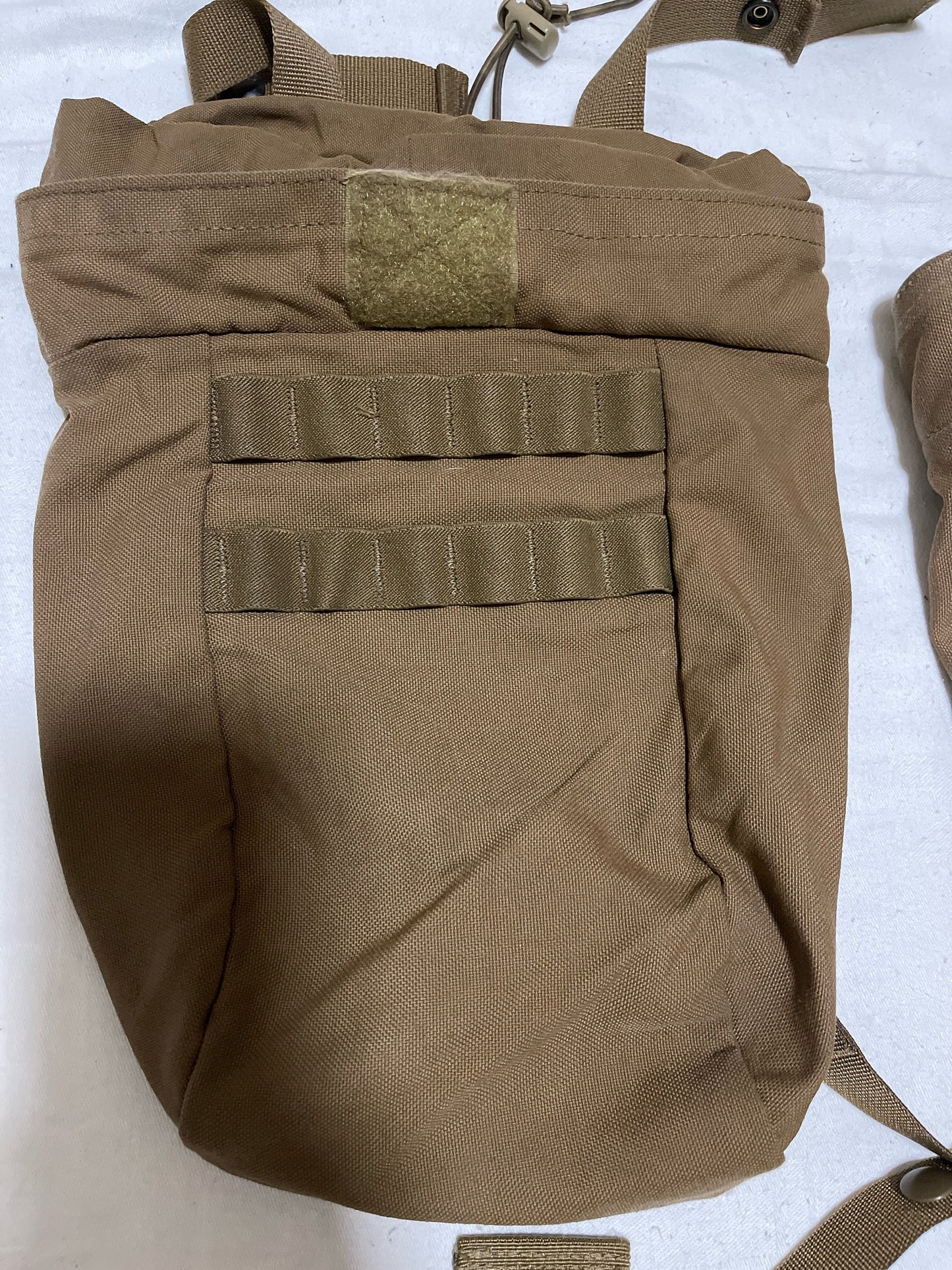 USMC Marine Corps MOLLE Mag Dump Pouch w/Cord Barrel Lock Coyote Brown Excellent