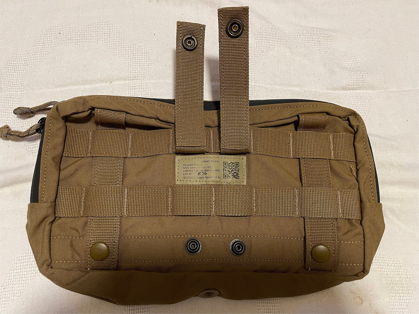 New Eagle/ Propper Ind. USMC filbe assault pouch coyote brown molle CIF NIP.