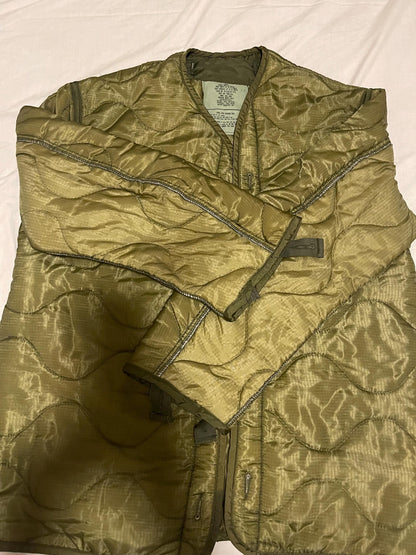 Genuine Vintage US military M65 Field Jacket coat liner M65 quilted XSXS Sage/ XSR Green