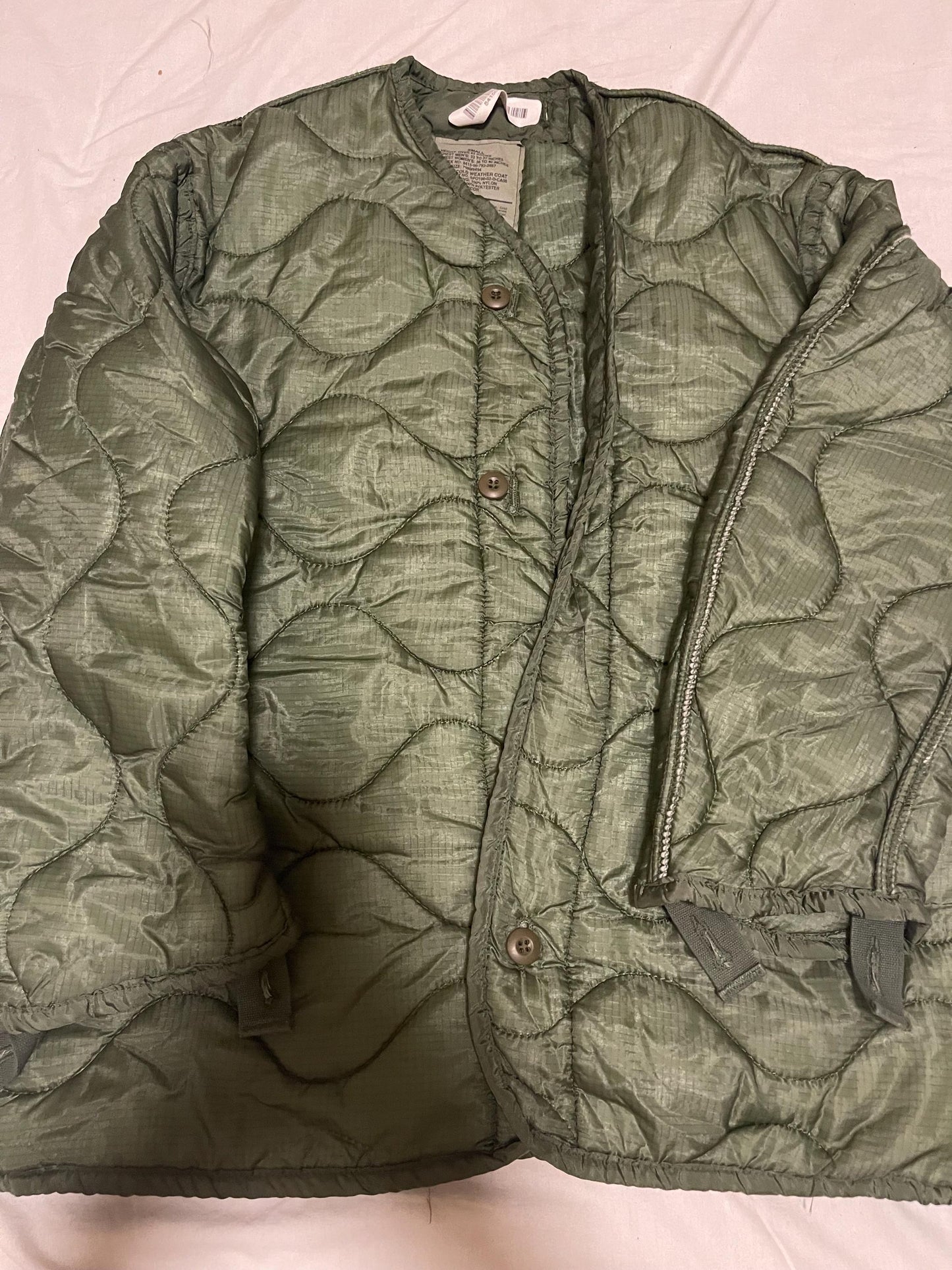 Genuine Vintage US military M65 Field Jacket coat liner M65 quilted XSXS Sage/ XSR Green