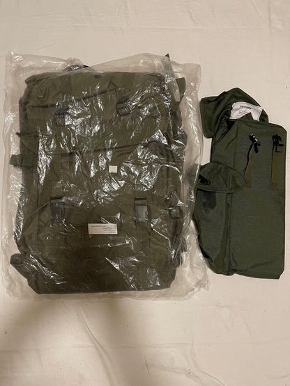 New Genuine  US Vintage Military Harris Falcon II radio pack PRC 150 Plus pouches.