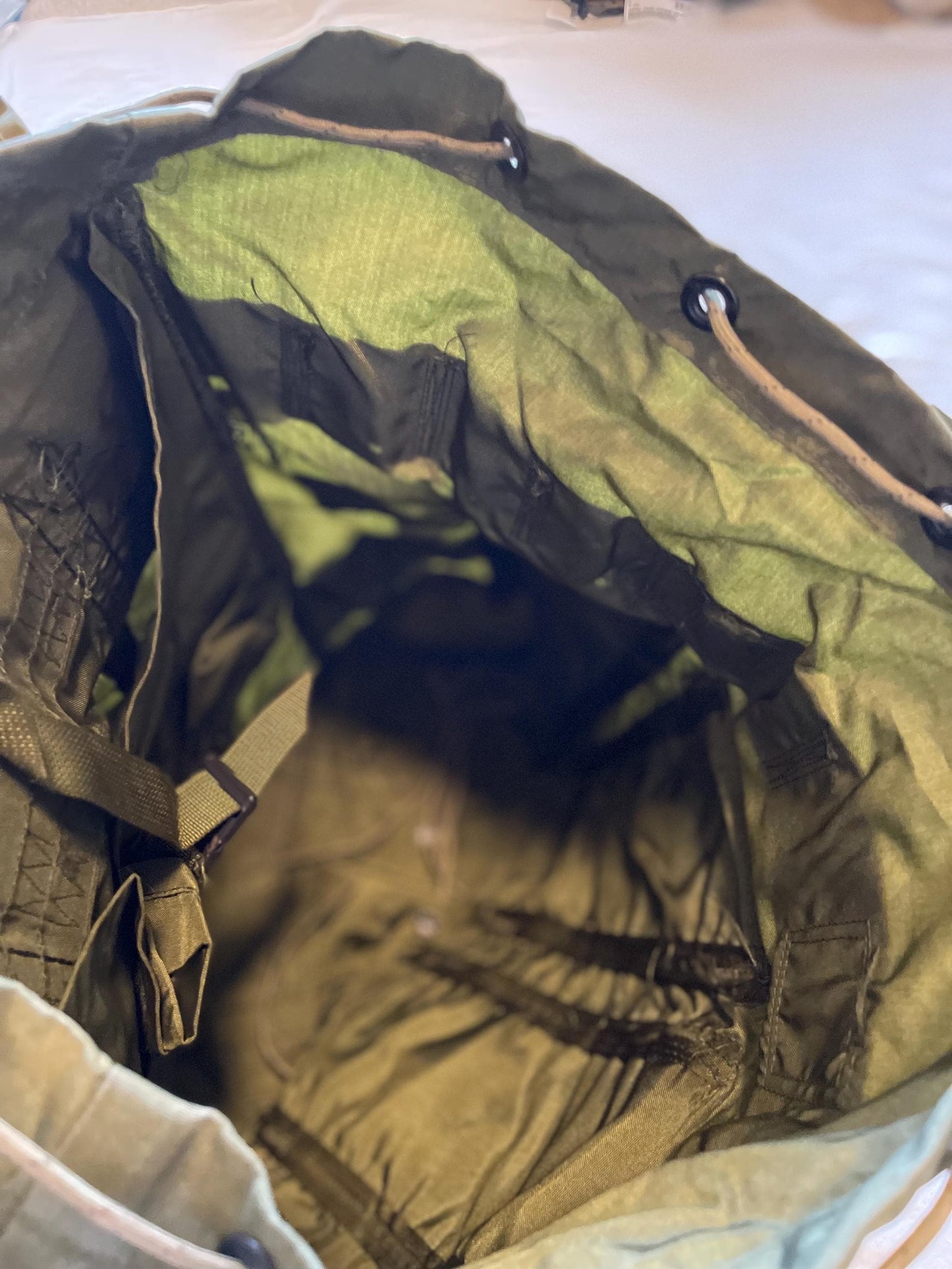 Genuine US Military Vintage Medium Alice pack with shoulder straps