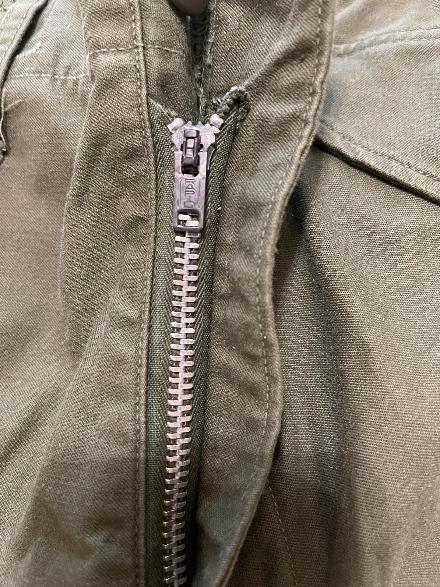 Genuine US military Vintage Vietnam era M65 Field Pants OD green From 1960’s Medium Regular with Silver zipper. Used Excellent, Small Reg.