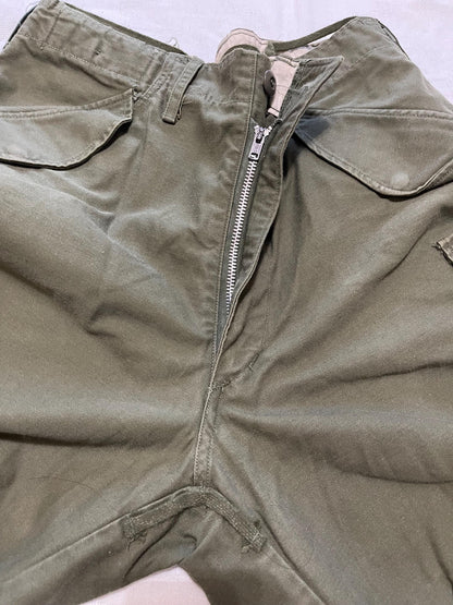 Genuine US military Vintage Vietnam era M65 Field Pants OD green From 1960’s Medium Regular with Silver zipper. Used Excellent, Small Reg.