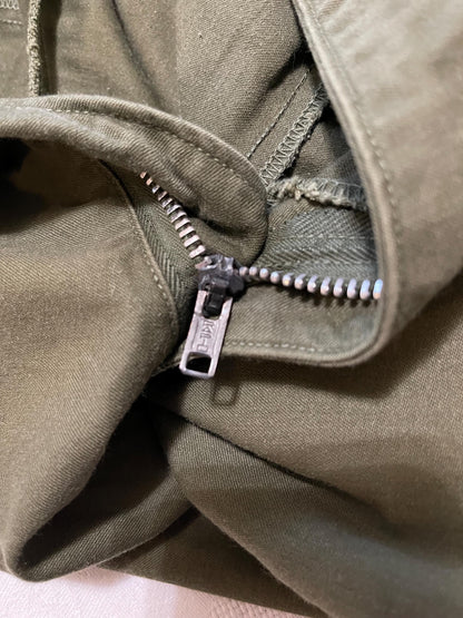 Genuine US military Vintage Vietnam era M65 Field Pants OD green From 1960’s Medium Regular with Silver zipper. Used Excellent, Small Reg.