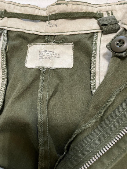Genuine US military Vintage Vietnam era M65 Field Pants OD green From 1960’s Medium Regular with Silver zipper. Used Excellent, Small Reg.