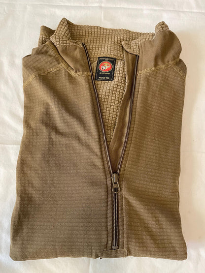USMC marine Cold weather Level 2 grid pattern Coyote tan half zip top/ shirt. Med. Reg. & Med. Long.