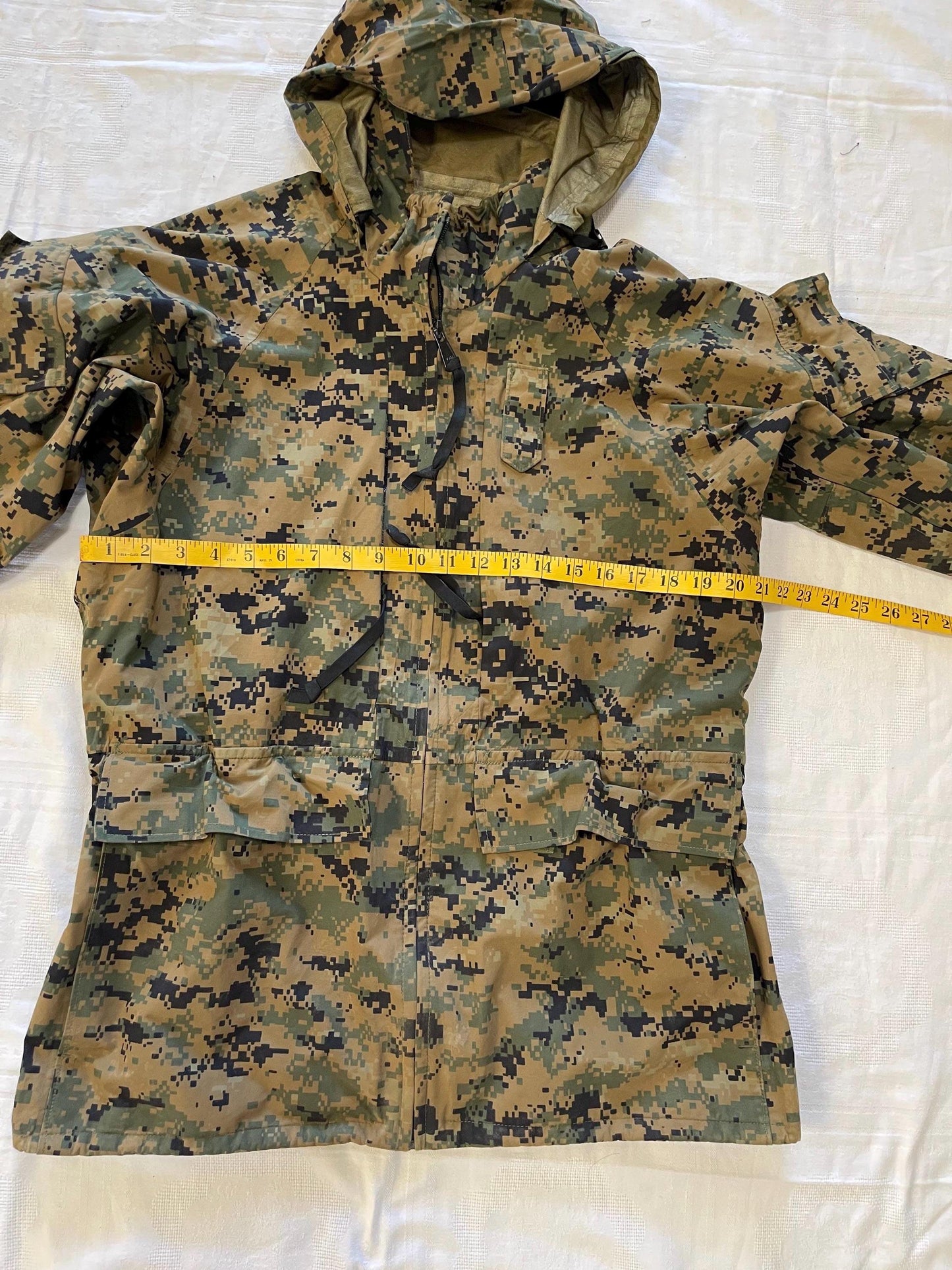 Small Reg - USMC Woodland MARPAT GoreTex Parka Jacket Extreme Cold Marine Corps.