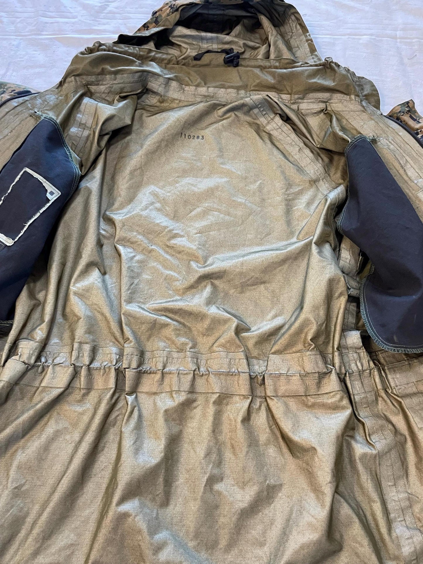Small Reg - USMC Woodland MARPAT GoreTex Parka Jacket Extreme Cold Marine Corps.