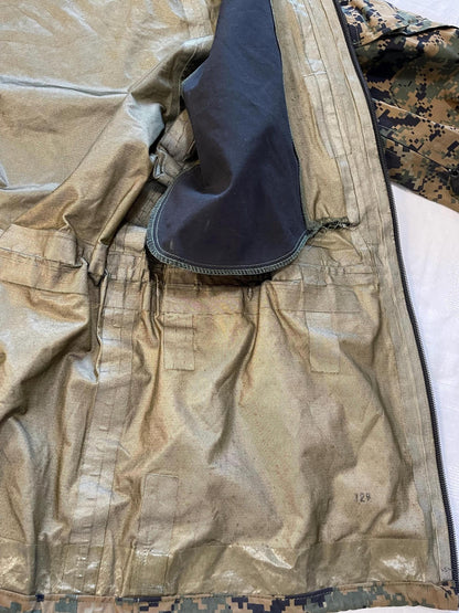 Small Reg - USMC Woodland MARPAT GoreTex Parka Jacket Extreme Cold Marine Corps.