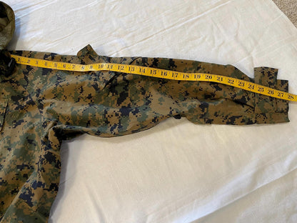 Small Reg - USMC Woodland MARPAT GoreTex Parka Jacket Extreme Cold Marine Corps.