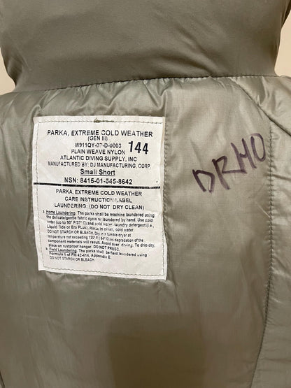 Original U.S Army Primaloft GEN III Level 7 Extreme Cold Weather Parka (ECWCS) Jacket Coat Uniform Military Snow Wet Weather, Small Short.