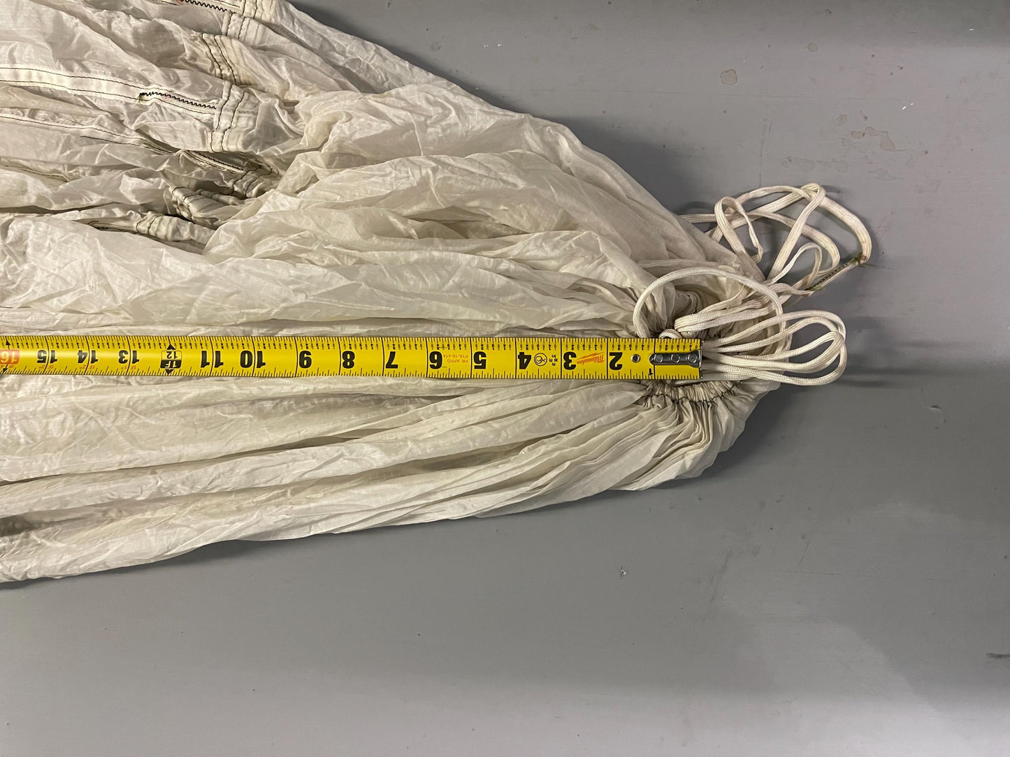 Military 35ft White Round Parachute/photo Shoot, Car/Boat Covers, Canopy and decoration.